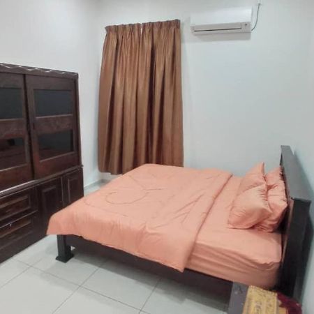 Maryam Homestay Jertih Zewnętrze zdjęcie
